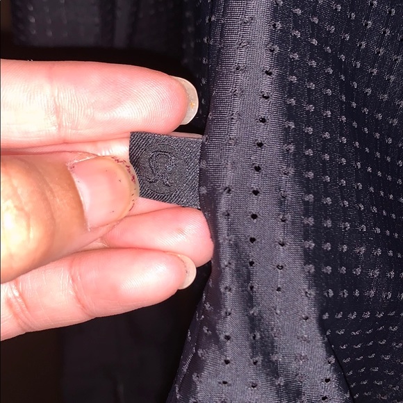 Lululemon jacket - Picture 6 of 9